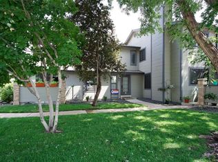 9137 W Cedar Dr UNIT E, Lakewood, CO 80226