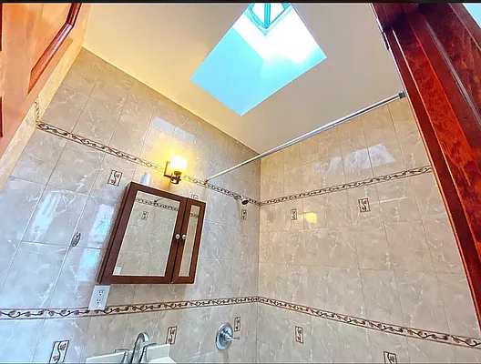 Rented by Corcoran | media 34