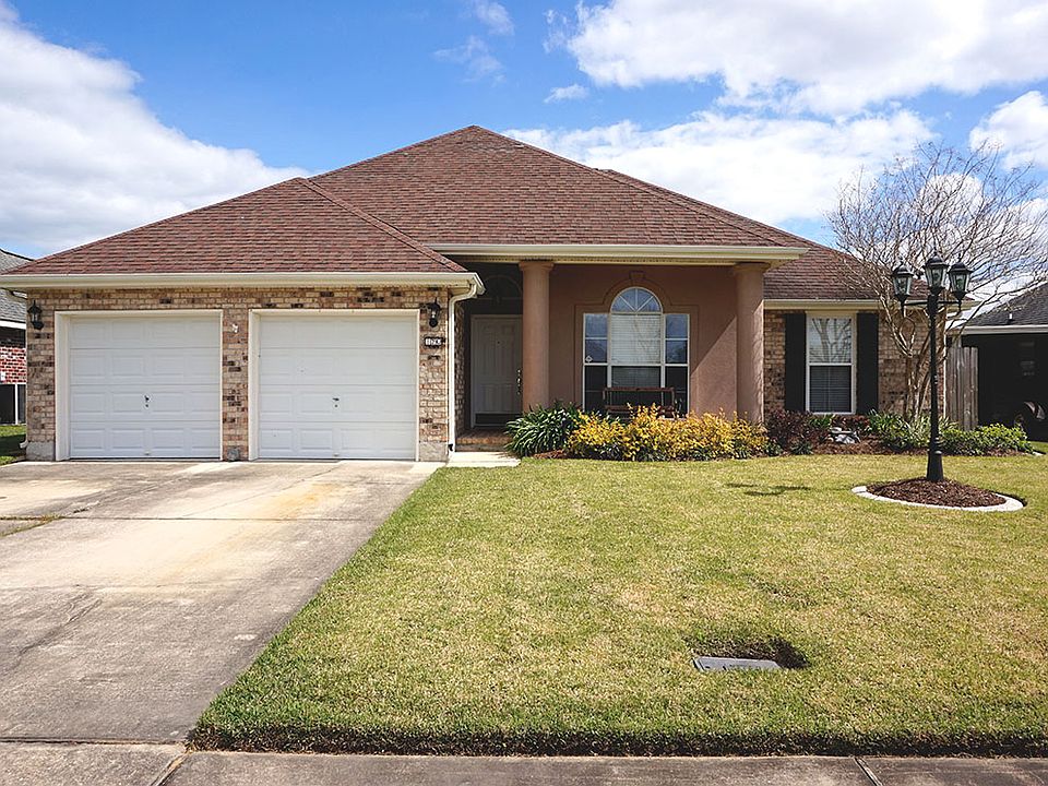 1st image of 120 Tammy Dr