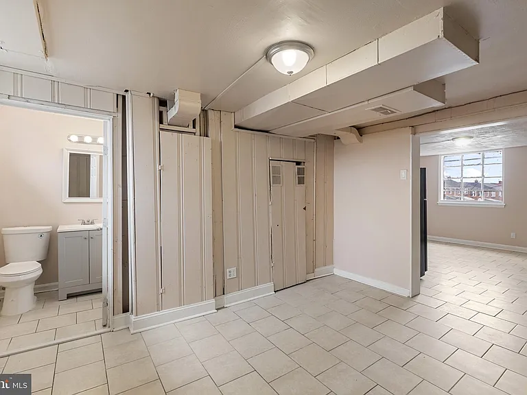 3902 Erdman Ave #1 — Photo 7