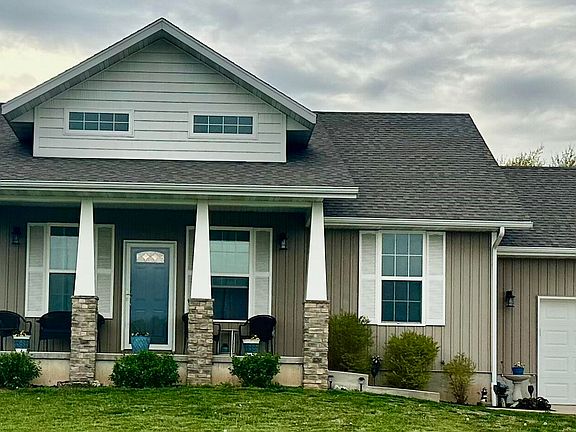 4th image of 181 Twin Pines Court