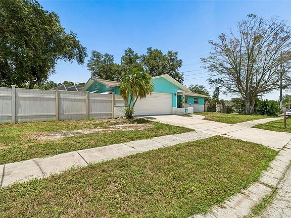 2nd image of 1478 CROYDON DRIVE