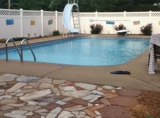 5934 Cunningham Rd, West Paducah, KY 42086