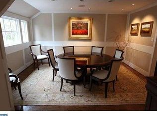 12 Kinterra Rd, Wayne, PA 19087