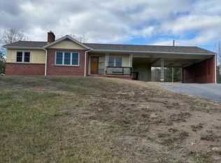 2621 Franklin Pike, Petersburg, WV 26847