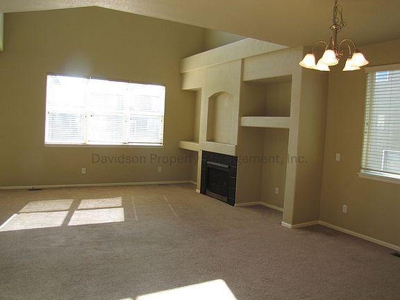 3rd image of 2255 Bucolo Ave