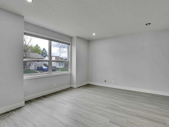 5th image of 44 S Falmead Rd NE