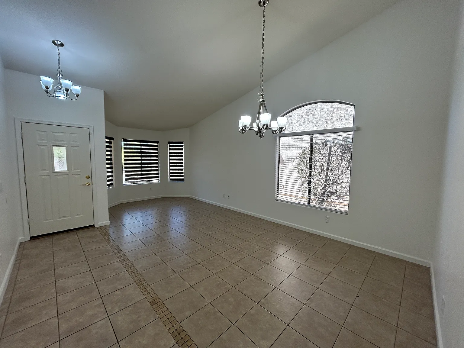4 Bed 2. — Photo 3