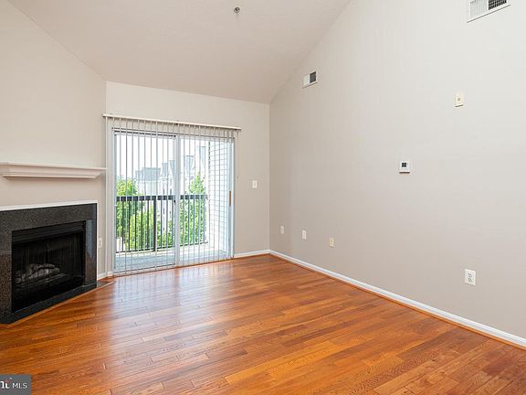 5th image of 5117 Travis Edward Way #5117J