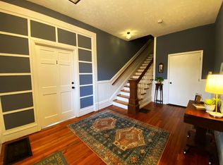 657 Pine Ave APT 1, Waynesboro, VA 22980