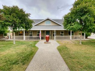 17465 Monreal Rd, Madera, CA 93636