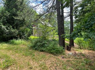 172 Vannah Rd, Nobleboro, ME 04555