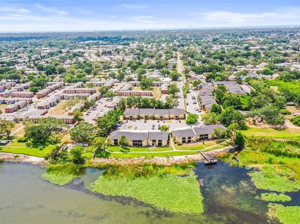 10100 Sailwinds Blvd N APT 105, Largo, FL 33773