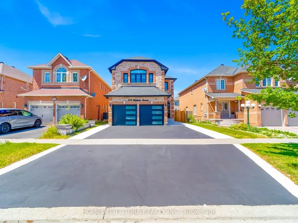 556 Highglen Ave, Markham, ON L3S 4N3