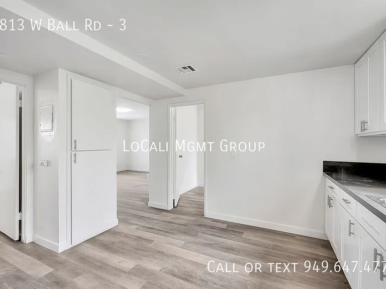 1813 W Ball Rd #3 — Photo 40