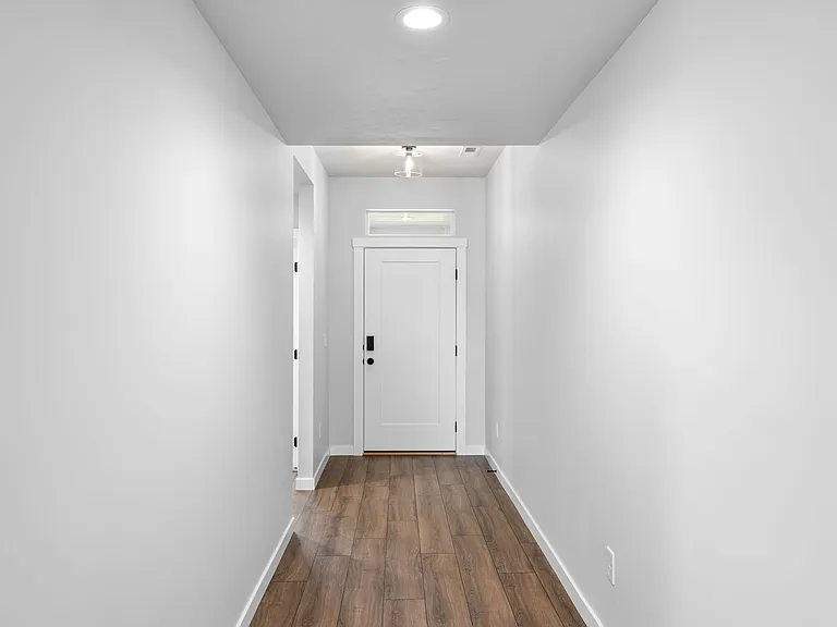 5456 S Memory Pl — Photo 4