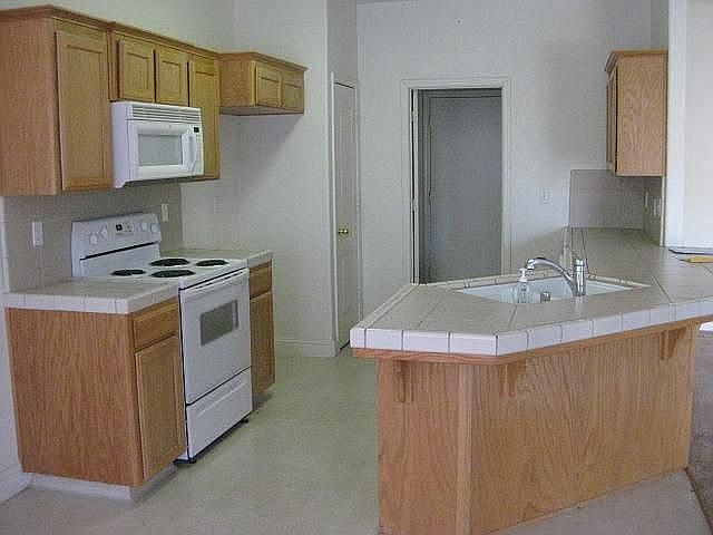 2nd image of 5884 W San Gabriel Ave
