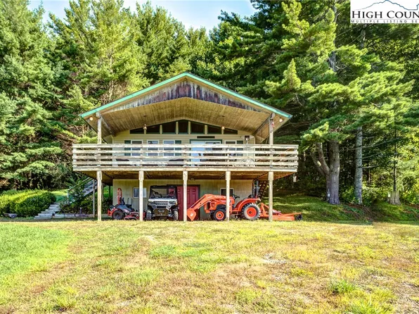 4352 Cheek Mountain Road, Laurel Springs, NC 28644