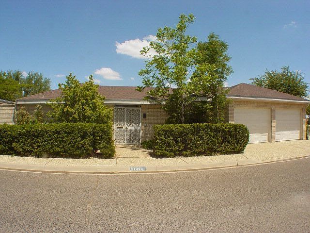 1st image of 1400 W Pecan Ave
