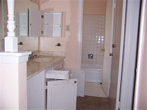 5th image of 1320 Fernwood Dr