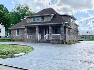 3017 Harlin Dr, Nashville, TN 37211