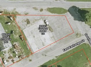 505 E Exchange St, Jerseyville, IL 62052