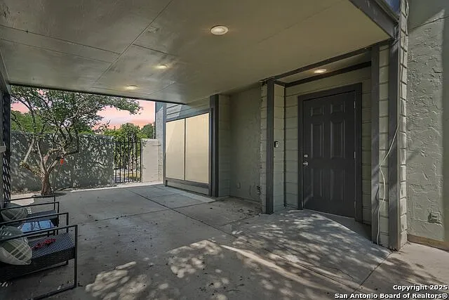 10609 Starcrest Dr #10611 — Photo 19