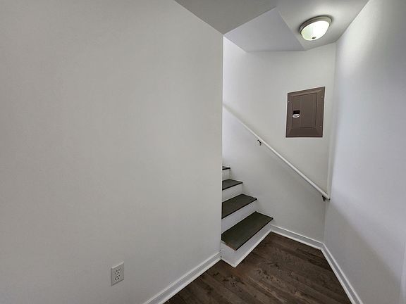 4th image of 2841 W Girard Ave #2843-3