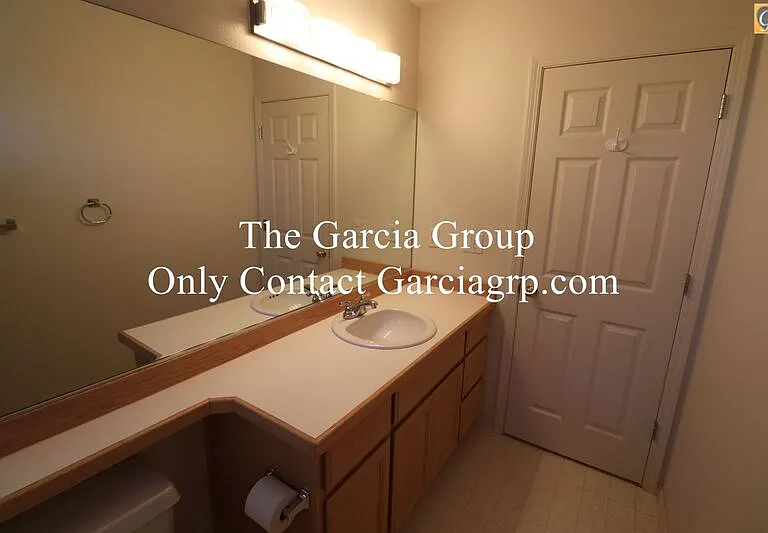 8955 SW Iowa Dr — Photo 45
