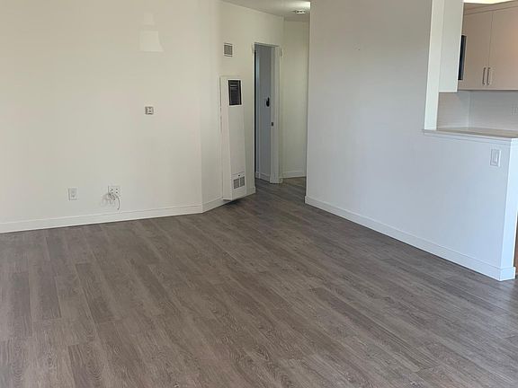 4th image of 1770 Evergreen St APT 3
