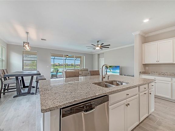 4th image of 10284 Livorno Dr