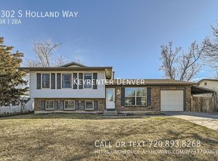 3302 S Holland Way, Lakewood, CO 80227