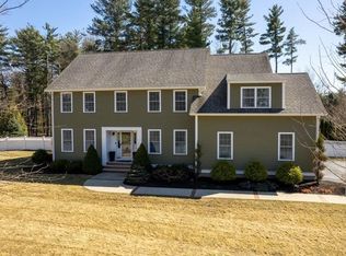 4 Pineneedle Rd, Georgetown, MA 01833