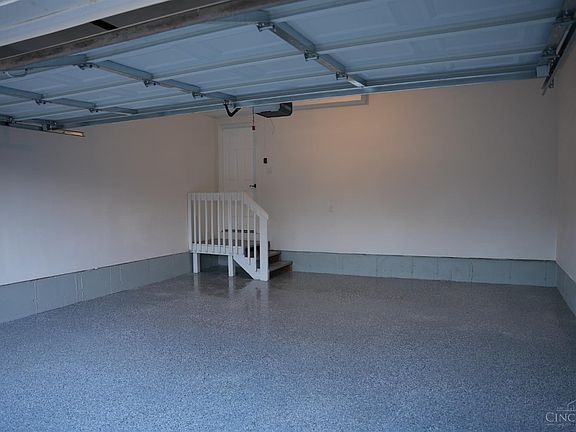 3rd image of 7995 Misty Shore Dr