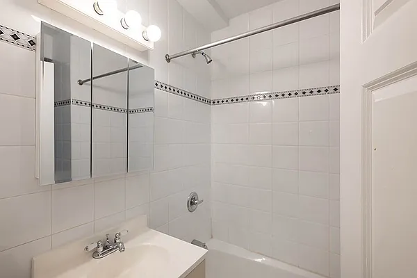 Rented by Rita S Citrin, LREB | media 26