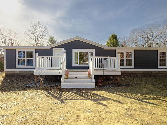 2nd image of 2320 53rd St