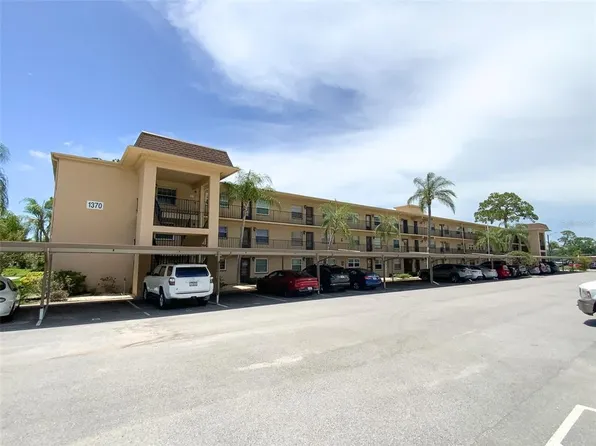 1370 Heather Ridge Blvd APT 204, Dunedin, FL 34698