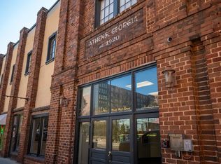 269 N Hull St APT 202, Athens, GA 30601