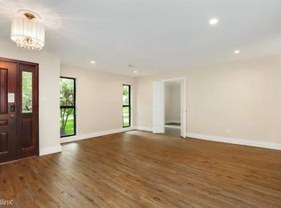 11314 Oak Spring Dr, Houston, TX 77043