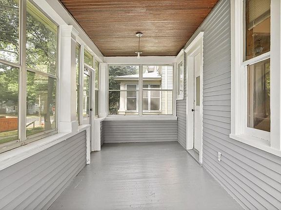 5th image of 2049 Lincoln Ave