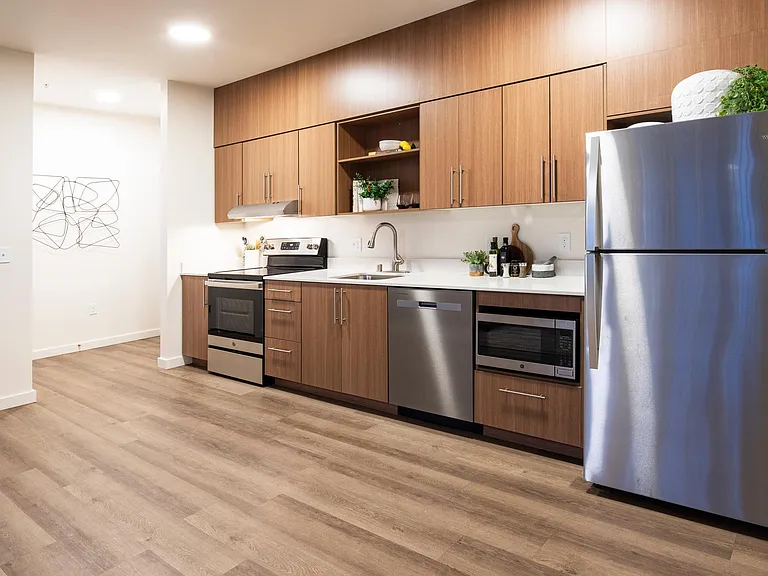 Magnesium Village Apartments — Photo 65