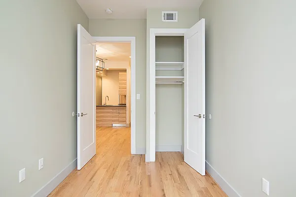 Rented by Nooklyn NYC LLC | media 58