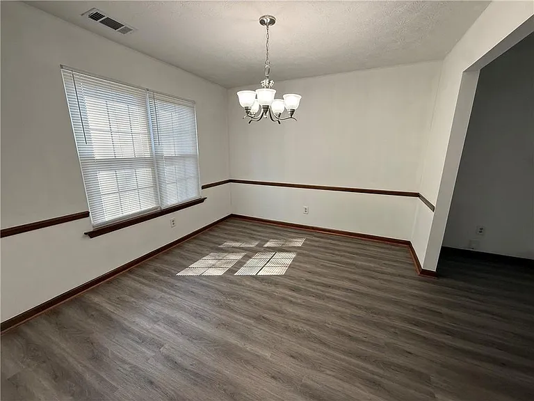 3815 Samia Ct — Photo 17