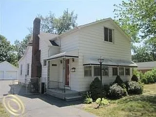 4469 Mayfair St photo 1