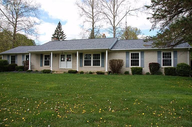 1st image of 6221 Golfview Dr