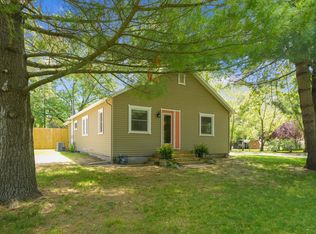 221 Bridge Rd, Allegan, MI 49010