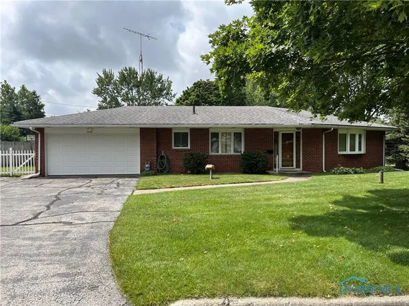 5476 Yermo Dr, Toledo, OH 43613