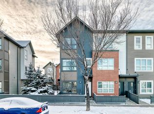 2560 Pegasus Blvd NW #11, Edmonton, AB T5E6V4