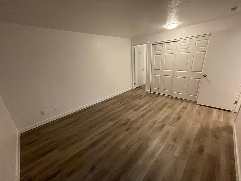 Primary bedroom w/ bathroom access