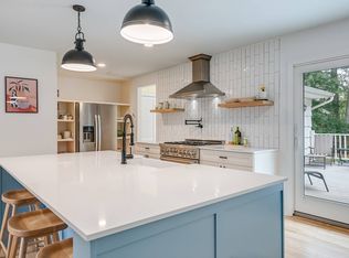 (Undisclosed Address), Hampton Bays, NY 11946